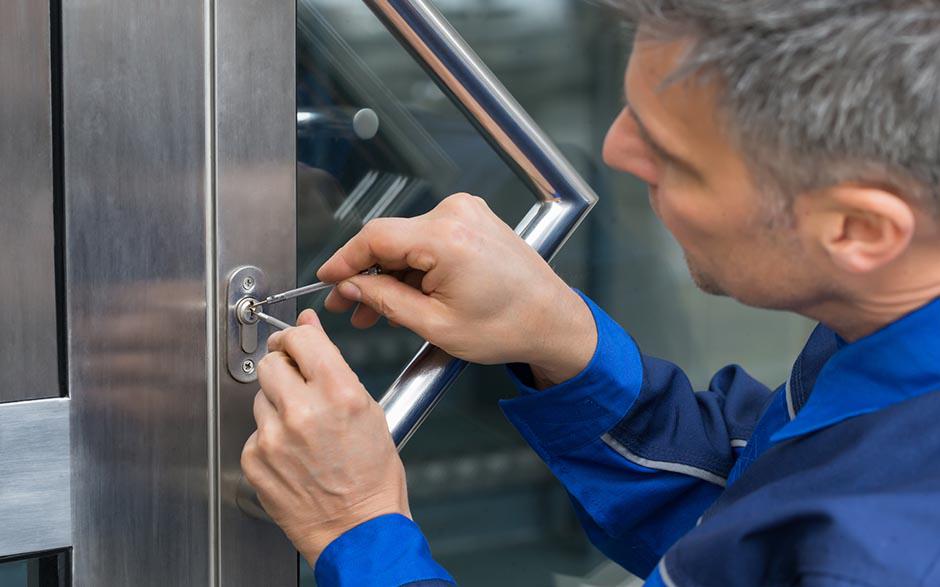 dépannage prix serrurier Courbevoie