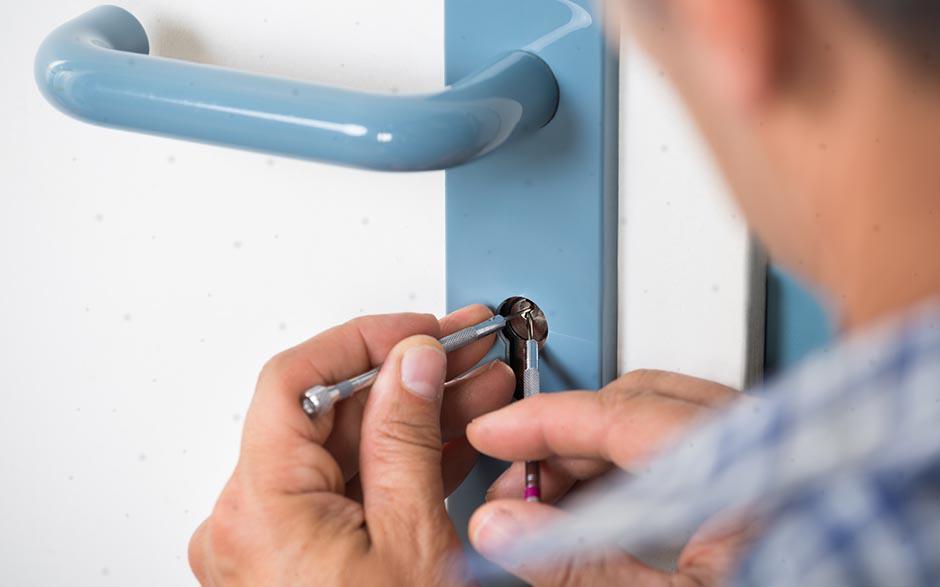 dépannage prix serrurier Courbevoie